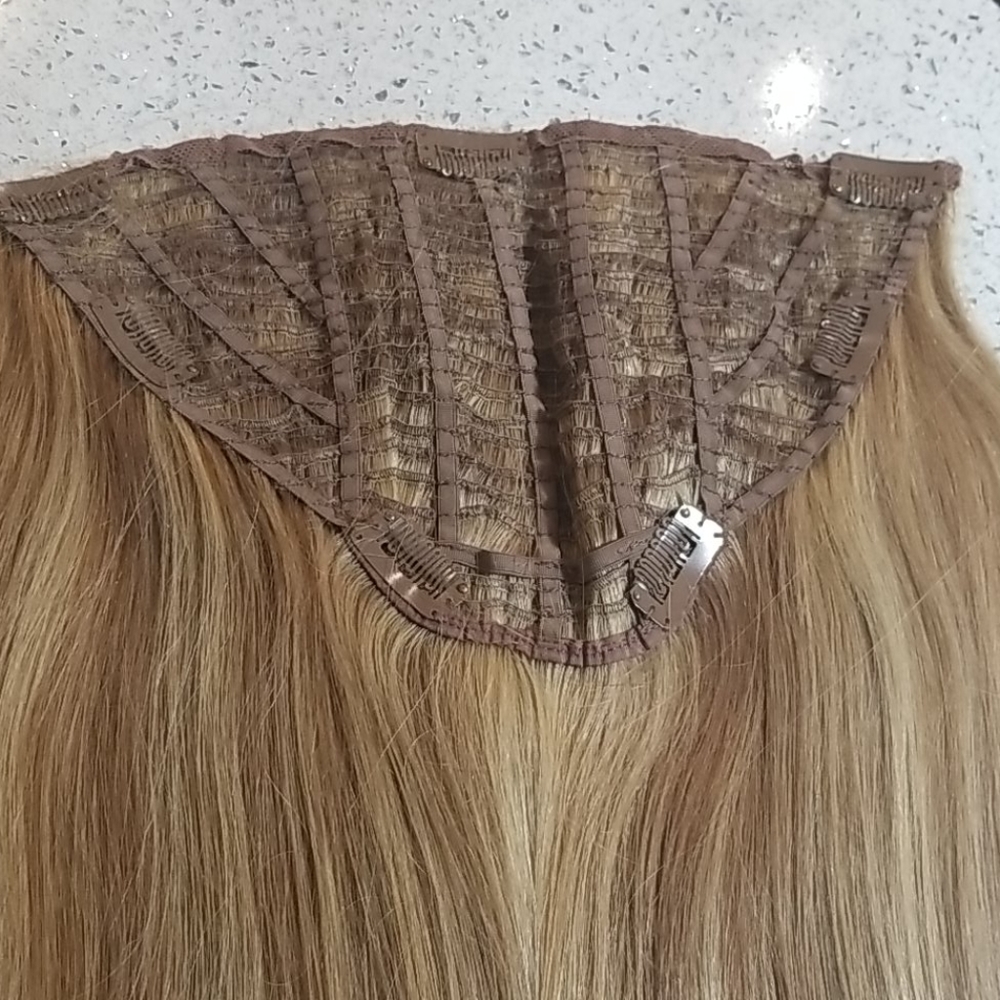 Hair extensions - Picture 6 of 8